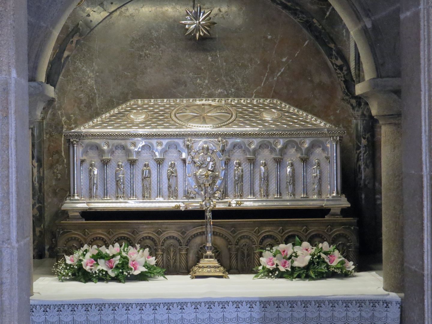 Grob Apostola Jakoba