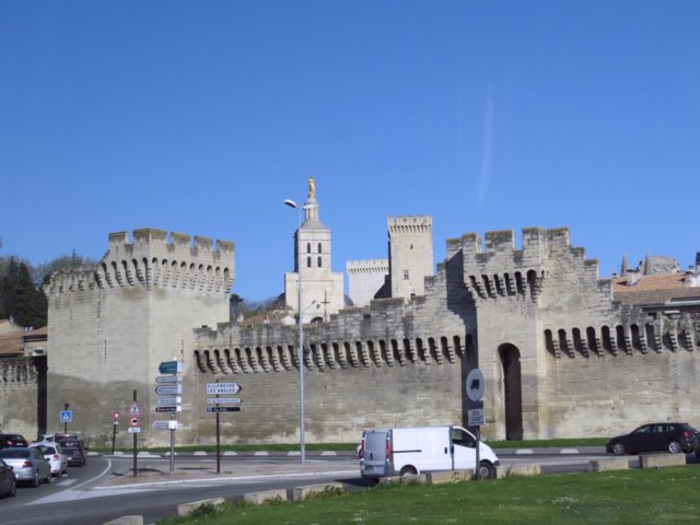 avignon.jpg