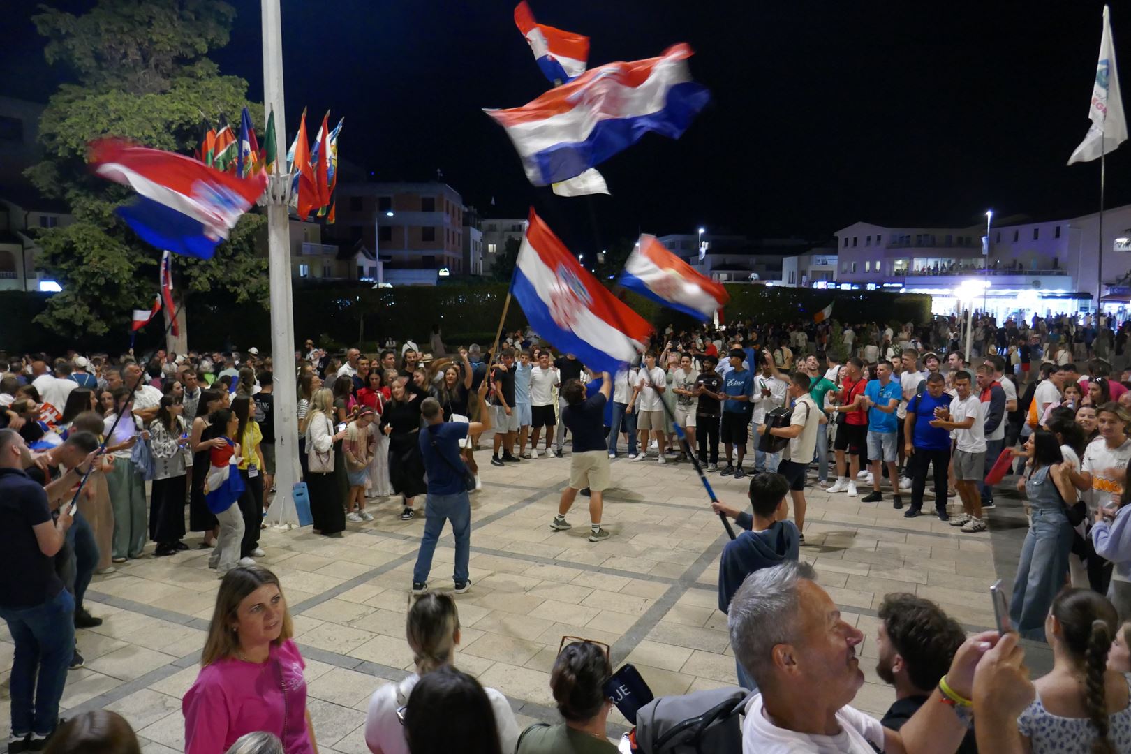 4. 8. P. Češčenje Sv.Rešnjega telesa