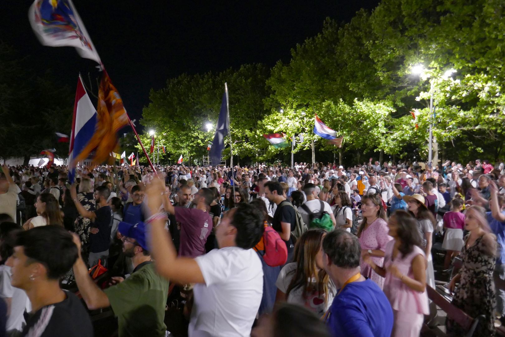 5. 8. P. Glasba in ples